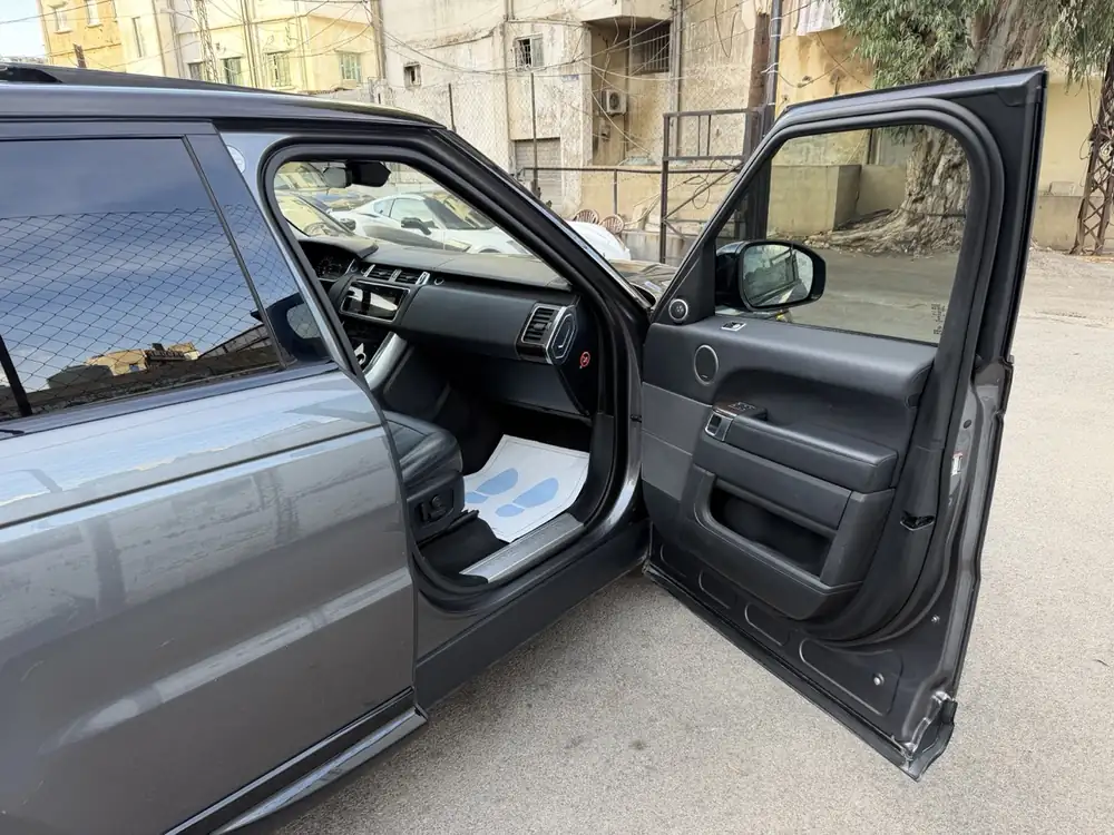 Range Rover Sport V6 HSE 2018 photo 14