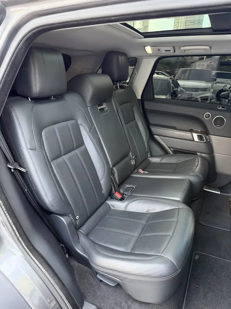 Range Rover Sport V6 HSE 2018 photo 22