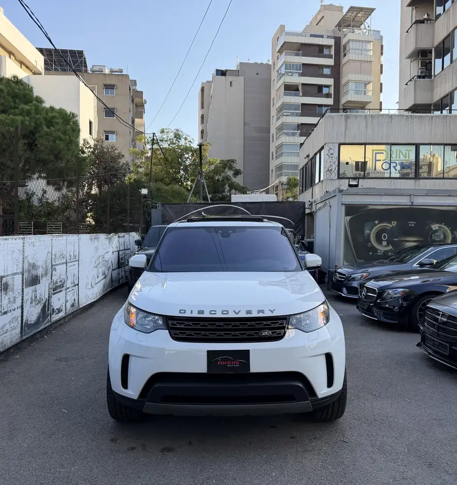 Land Rover Discovery SE 2018 photo 3
