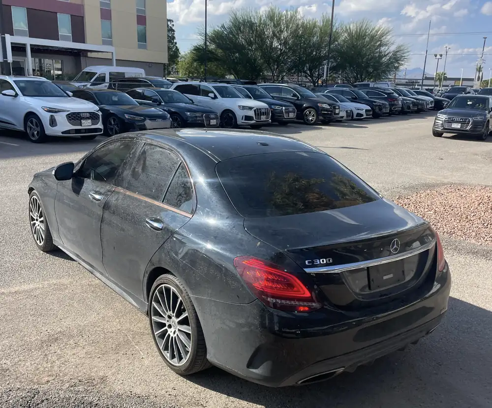 Mercedes-Benz C300 AMG 2019 photo 5