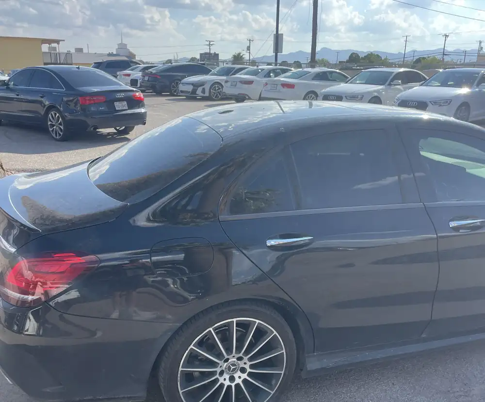 Mercedes-Benz C300 AMG 2019 photo 13