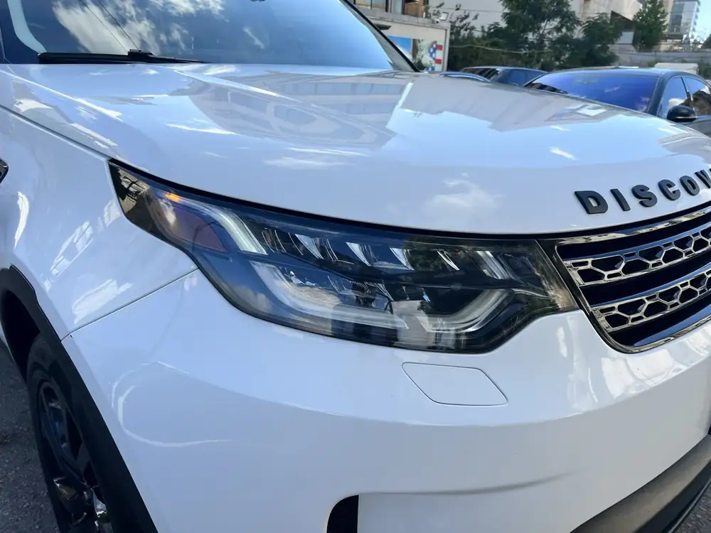Land Rover Discovery HSE 2018 photo 12