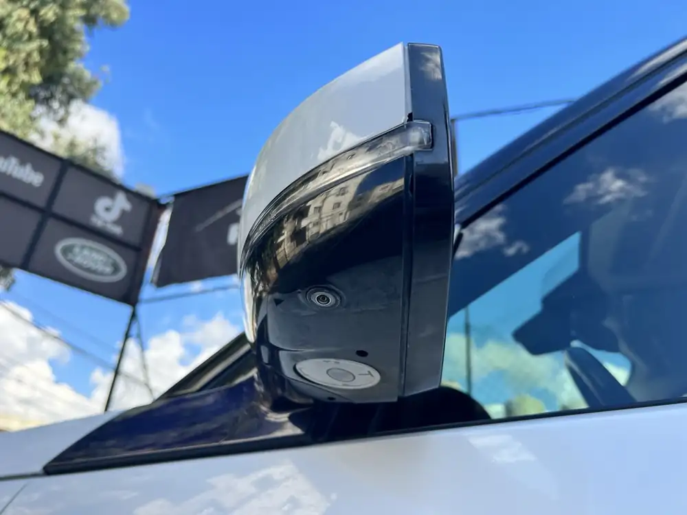 Land Rover Discovery HSE 2018 photo 15