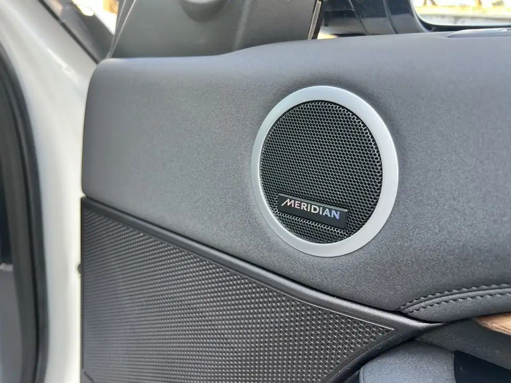 Land Rover Discovery HSE 2018 photo 45