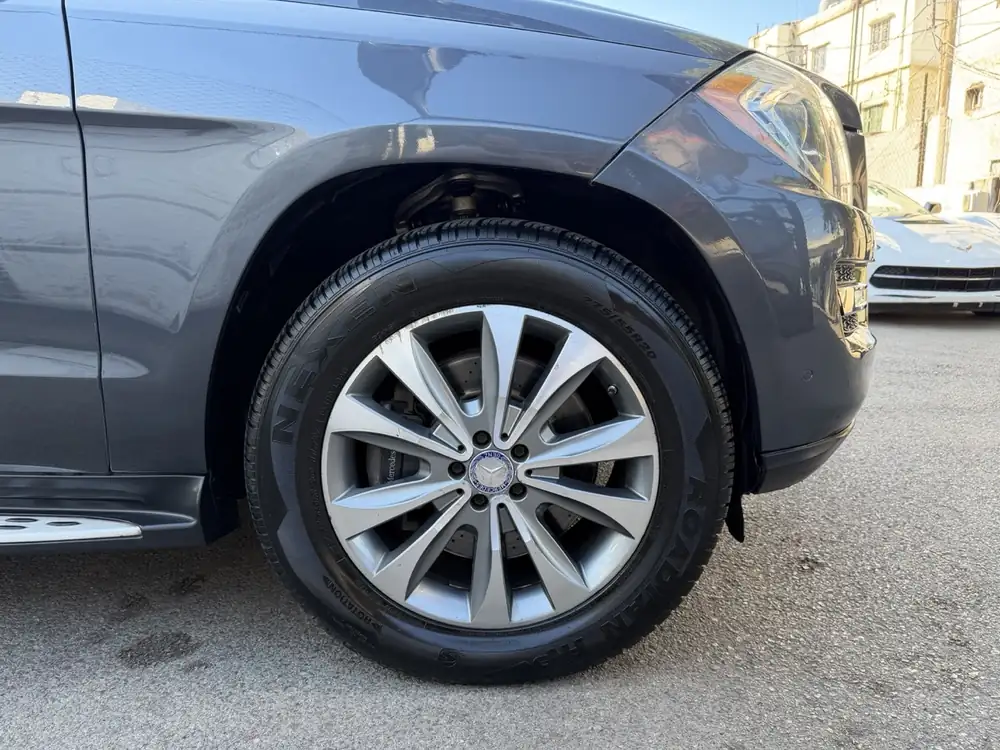 Mercedes-Benz GL 450 2013 photo 11