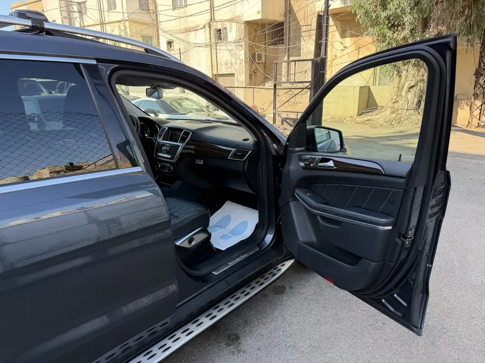 Mercedes-Benz GL 450 2013 photo 17