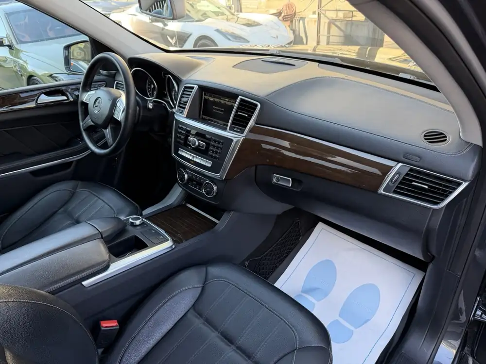 Mercedes-Benz GL 450 2013 photo 20