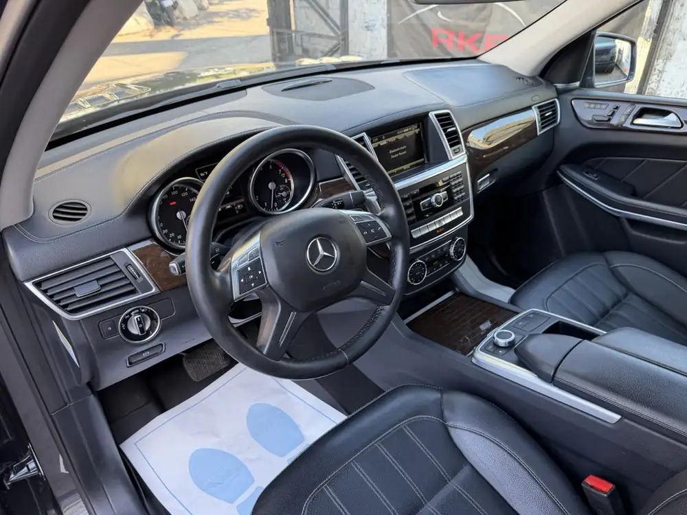 Mercedes-Benz GL 450 2013 photo 21