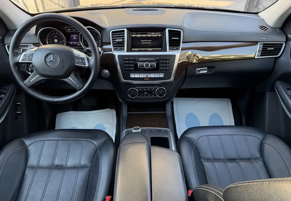 Mercedes-Benz GL 450 2013 photo 30