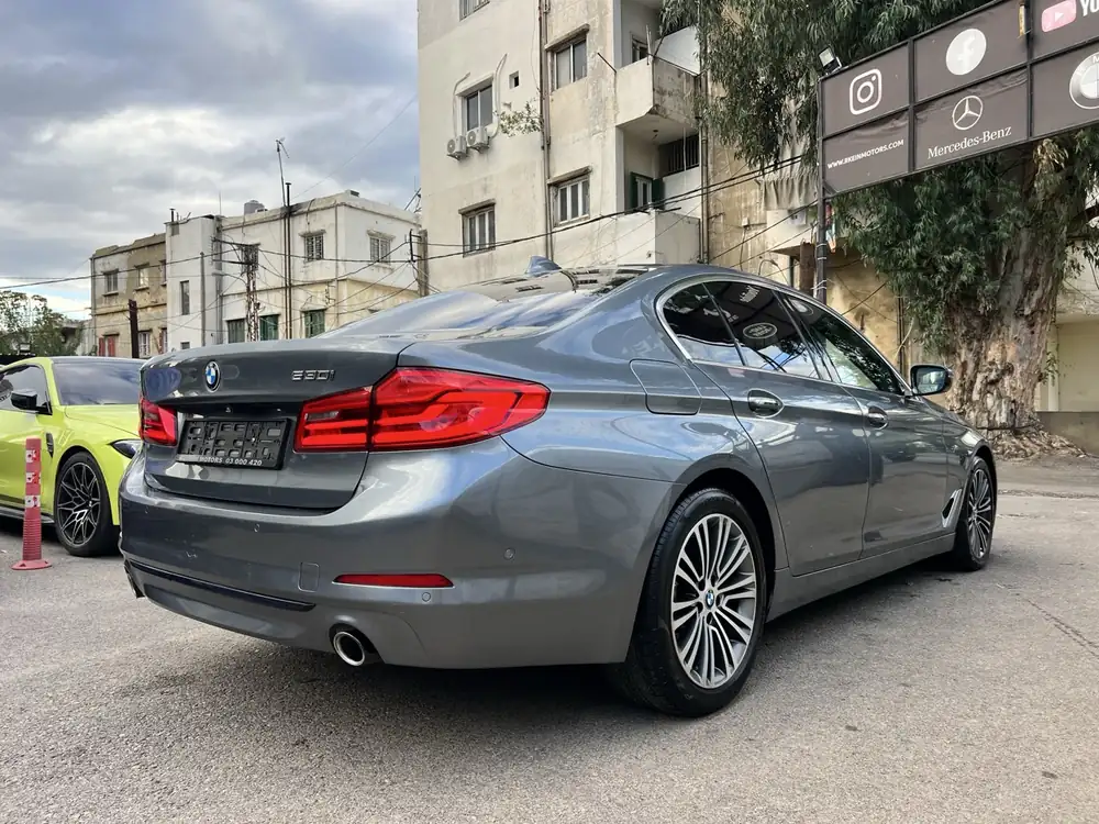 BMW 530i 2017 photo 9