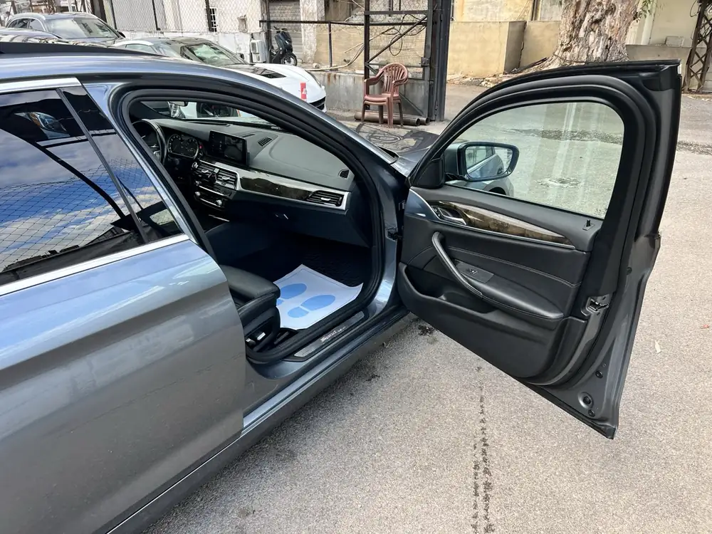 BMW 530i 2017 photo 15