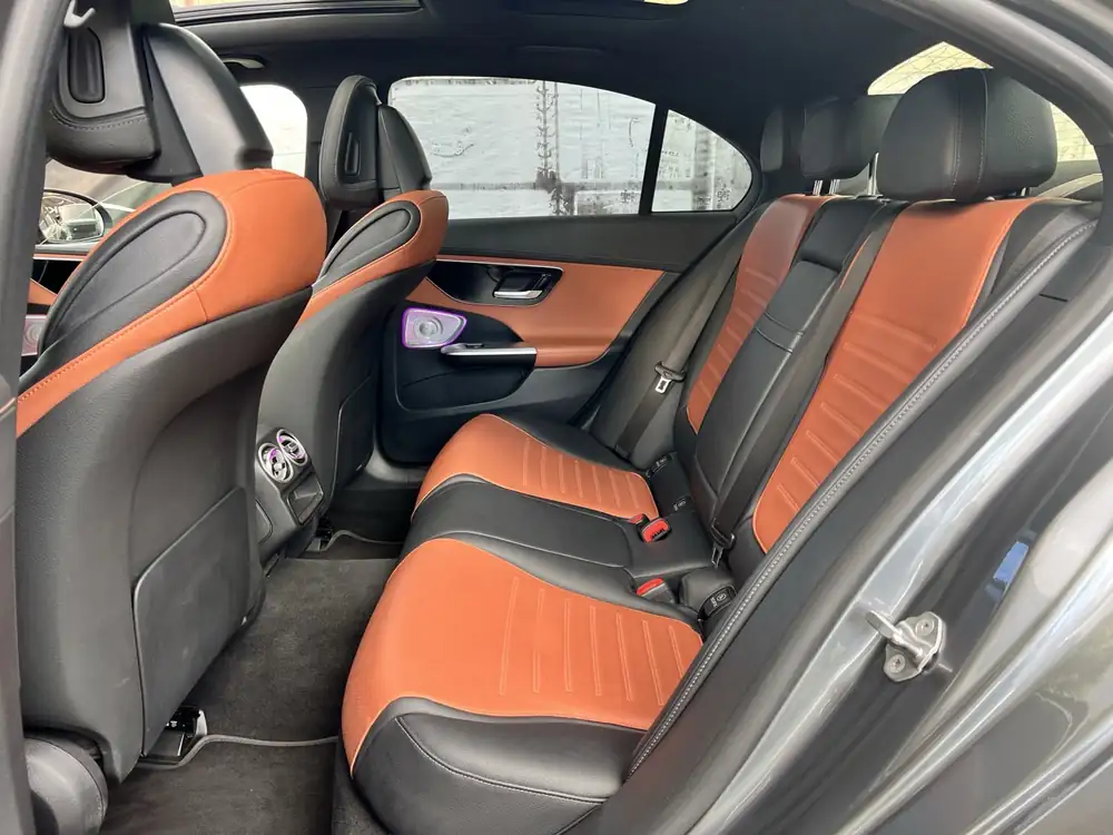 Mercedes-Benz C200 AMG 2022 photo 26