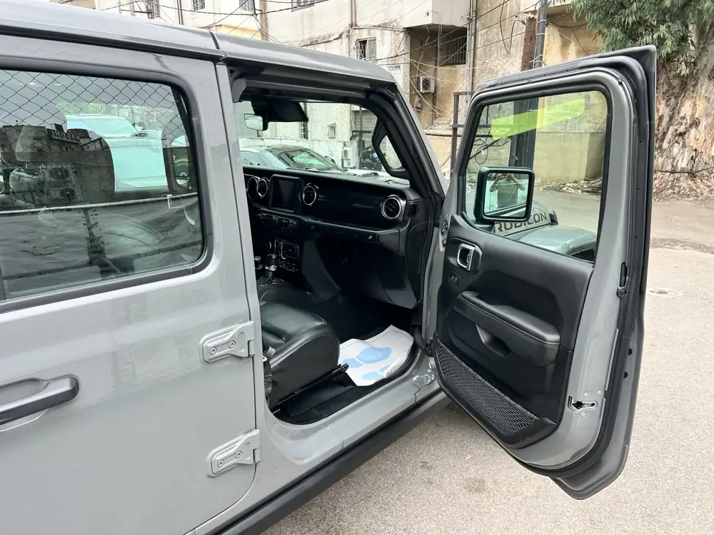 Jeep Wrangler Rubicon 392 V8 2022 photo 12