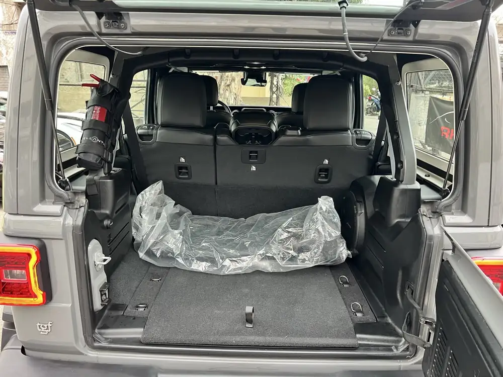 Jeep Wrangler Rubicon 392 V8 2022 photo 39