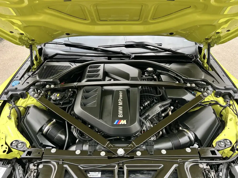 BMW M4 Competition 2021 photo 38